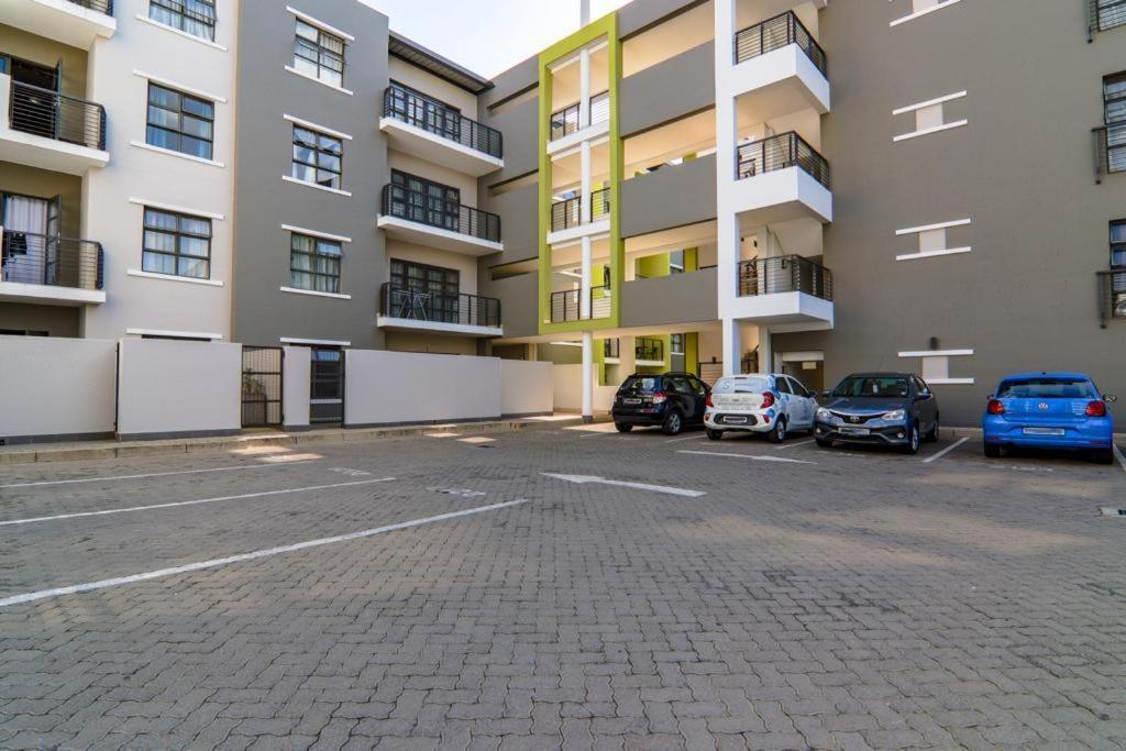 Roxy's Place Revonia Apartment Johannesburg